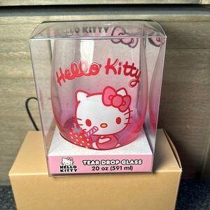 Hello Kitty Tear Drop Glass 20 oz